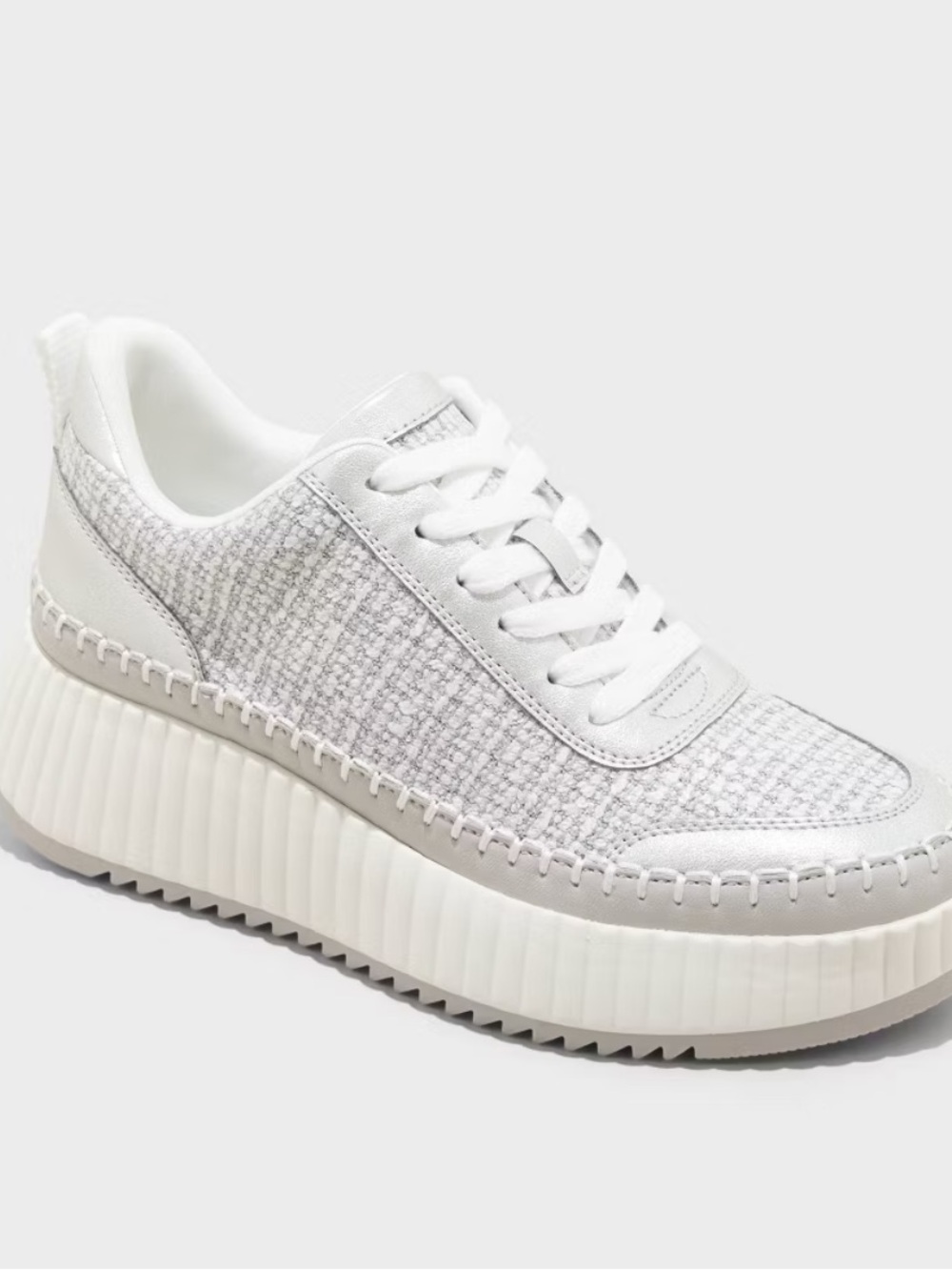 Universal threads chunky sneaker